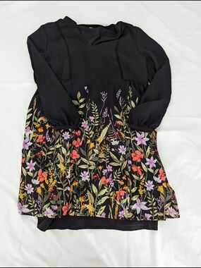 Old Navy Black Floral Hem Long-Sleeve Dress
